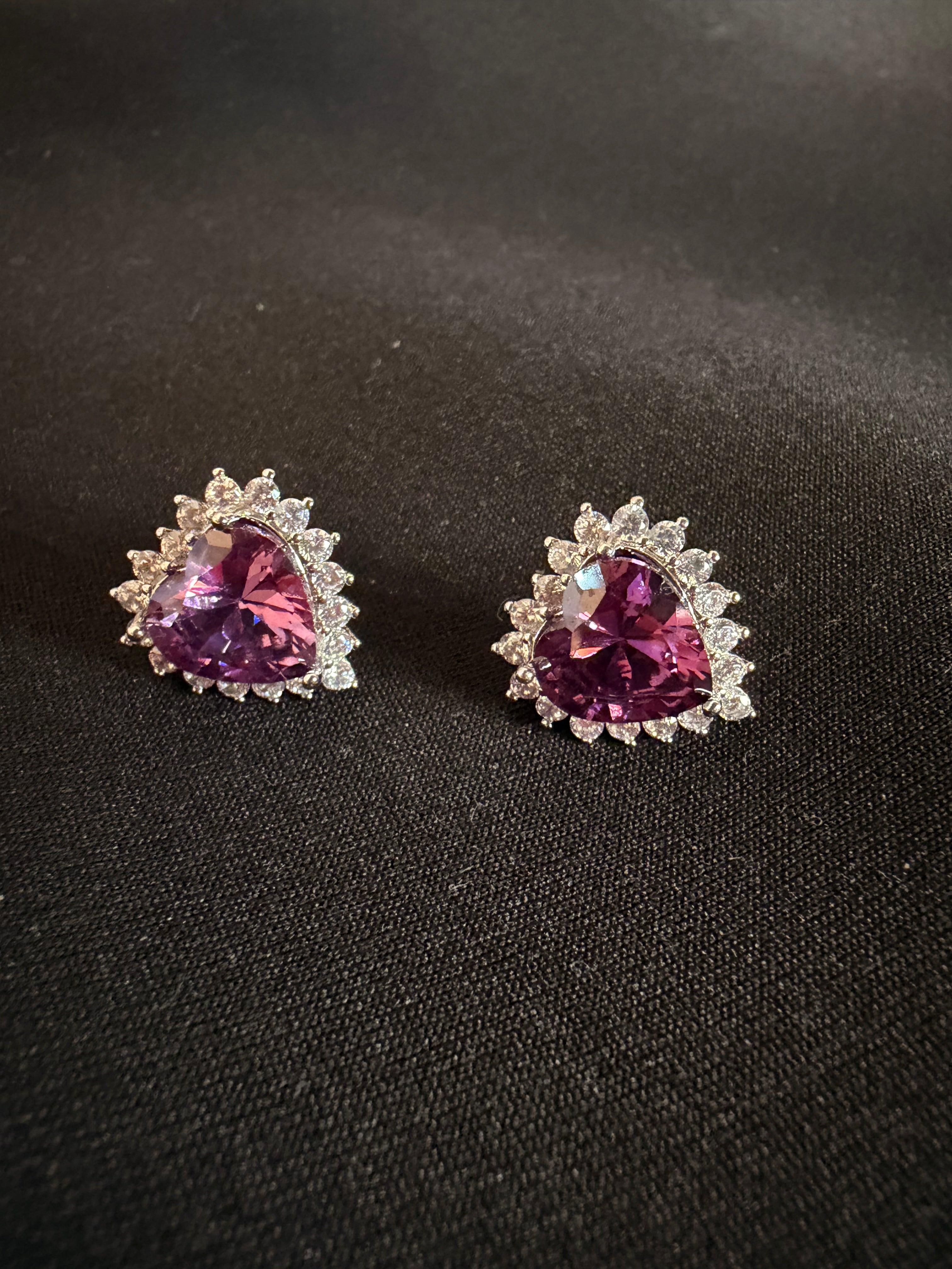 Iris Heart Stud Earrings - Lavender