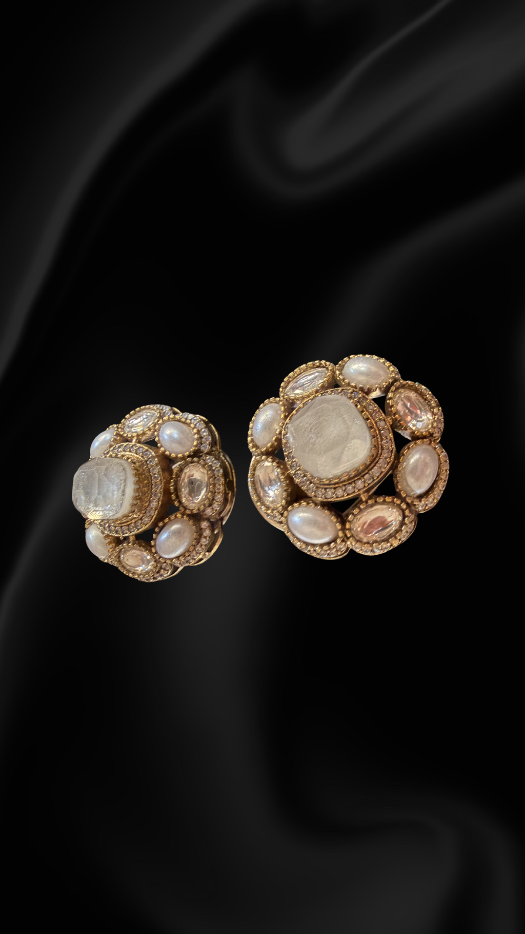 Vintage Royal Cluster Stud Earrings