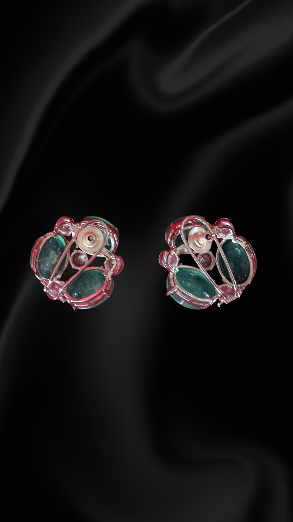 Trine Cluster Stud Earrings - Green