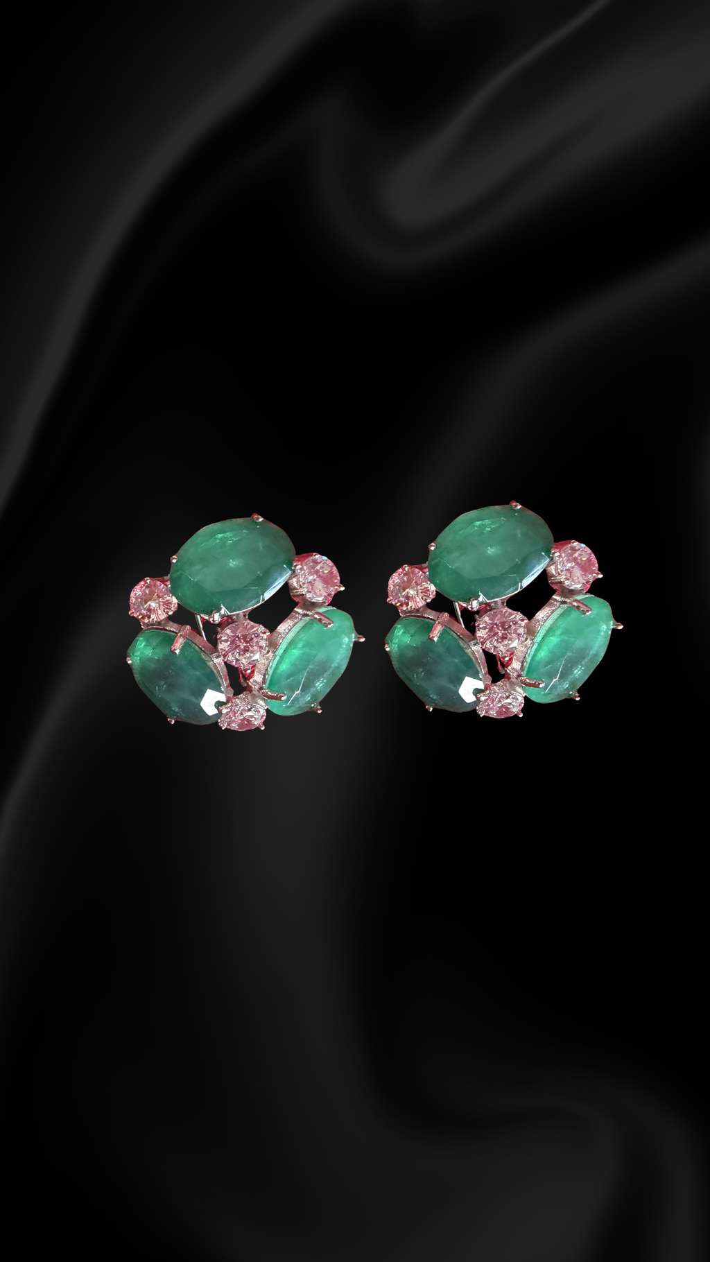 Trine Cluster Stud Earrings - Green