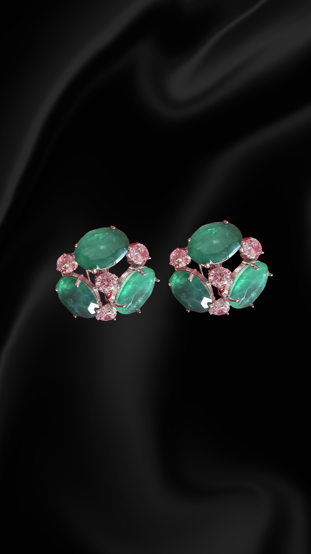 Trine Cluster Stud Earrings - Green