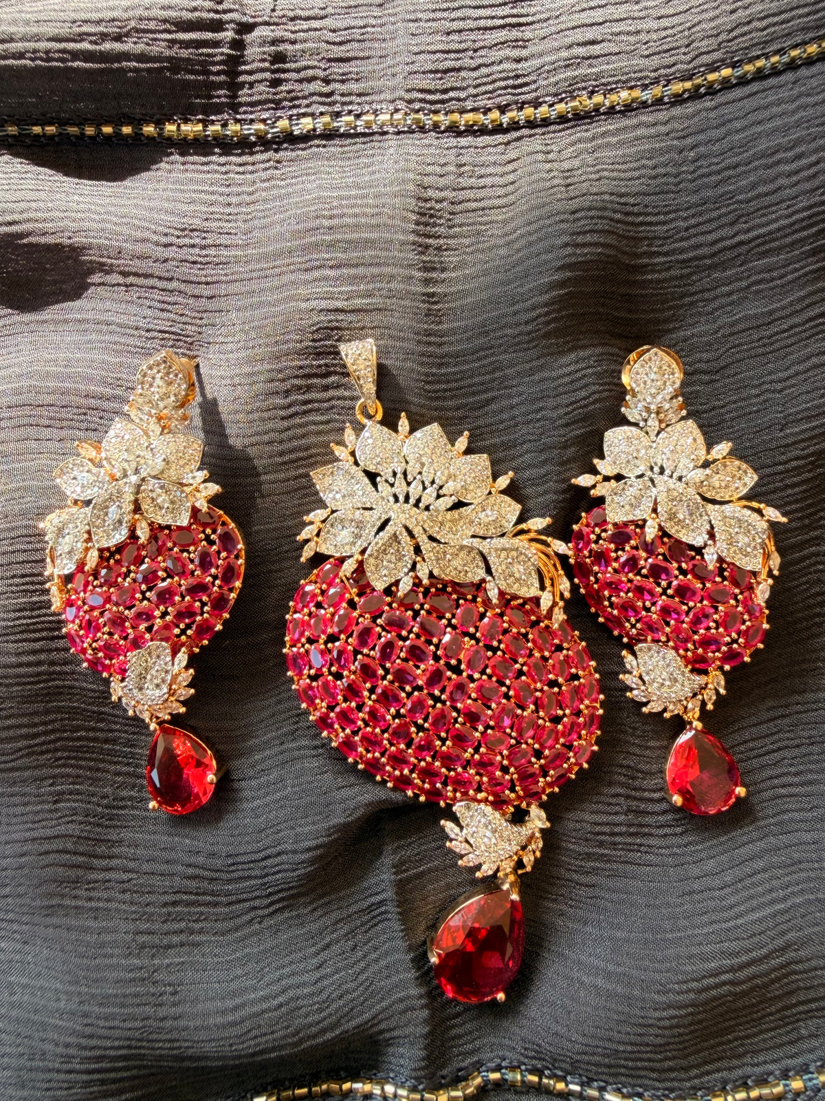 Ruby American Diamond Pendant Set